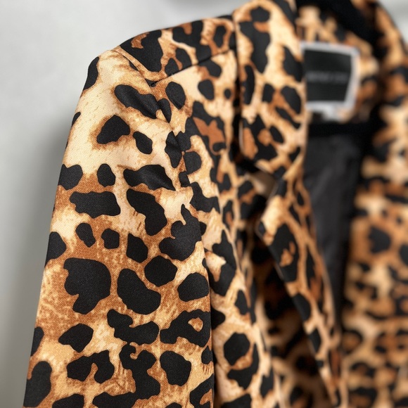 Leopard Blazer - Picture 4 of 6